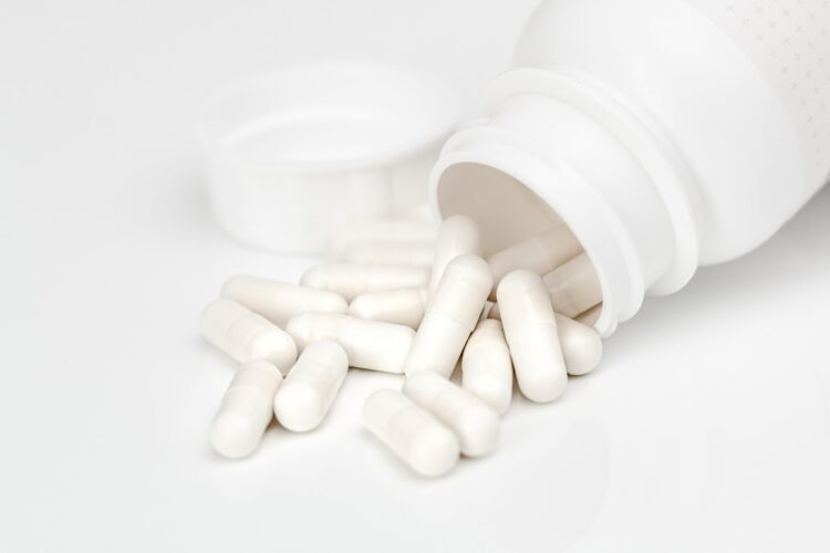 Medicamento para suprimir la lactancia
