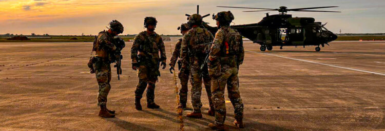 Adeslas y Asisa no renuevan el seguro médico de los militares y guardias civiles en 2027