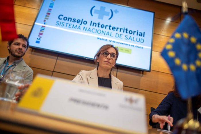 Sanidad y CCAA abordan las listas de espera y el reparto de 72 millones en el último CISNS antes del 29N